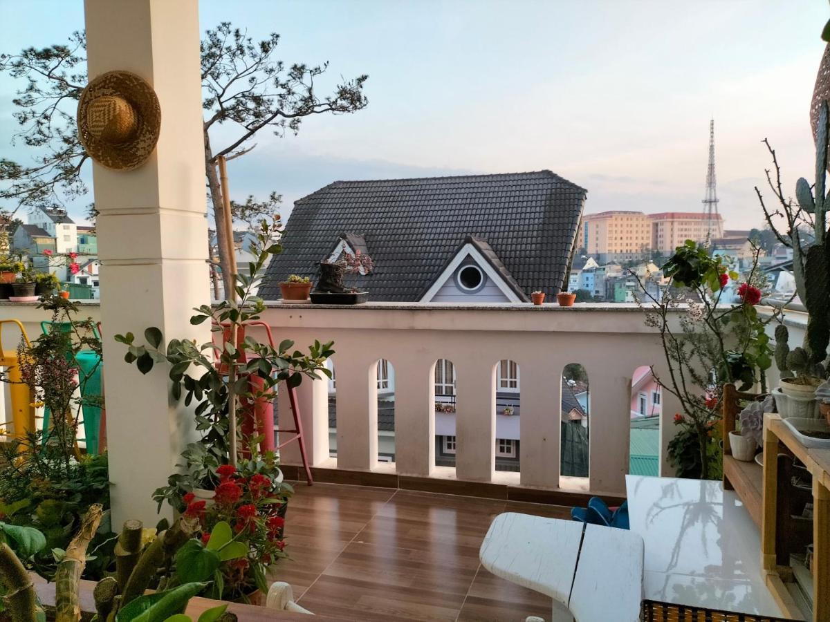Strawberry Hotel Dalat מראה חיצוני תמונה