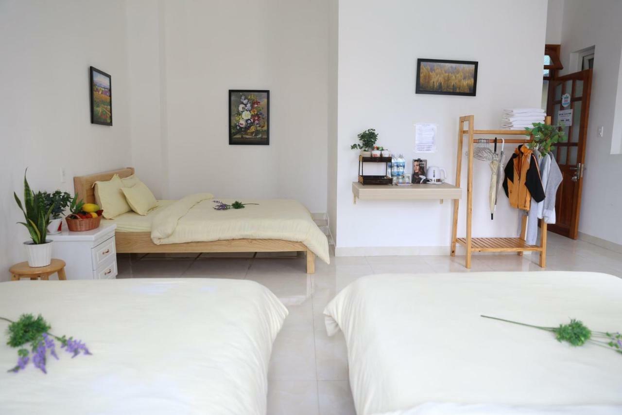 Strawberry Hotel Dalat מראה חיצוני תמונה